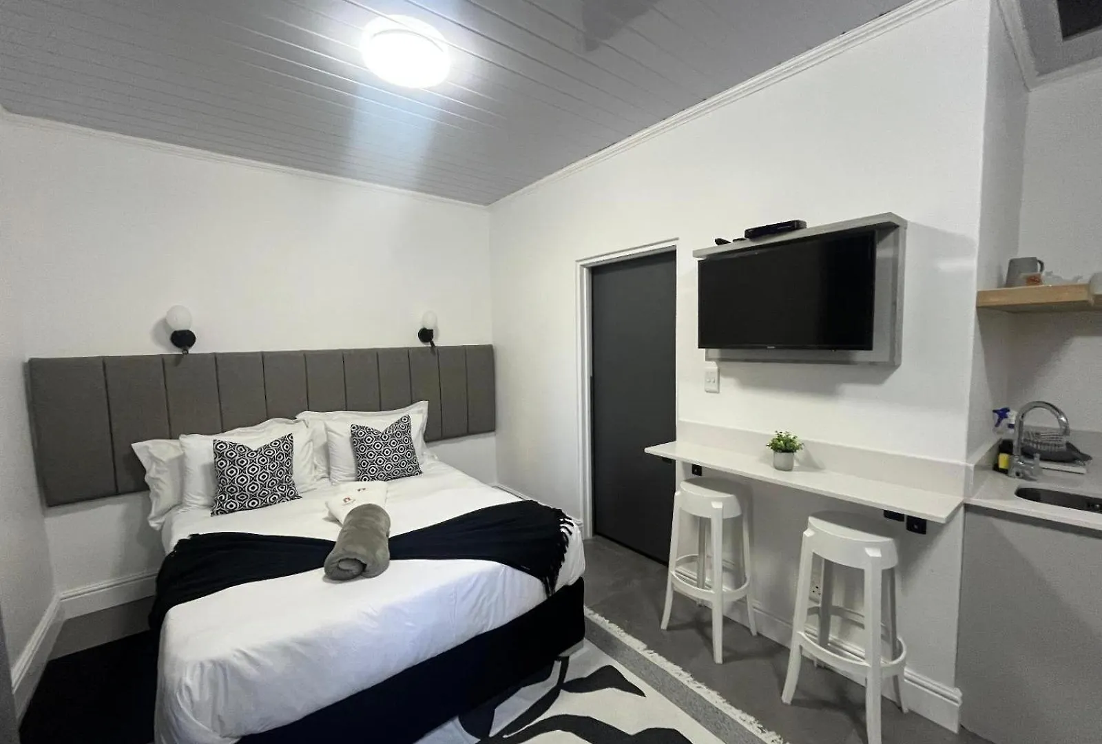 *** Guest house The Noble Lodge Cape Town South Africa